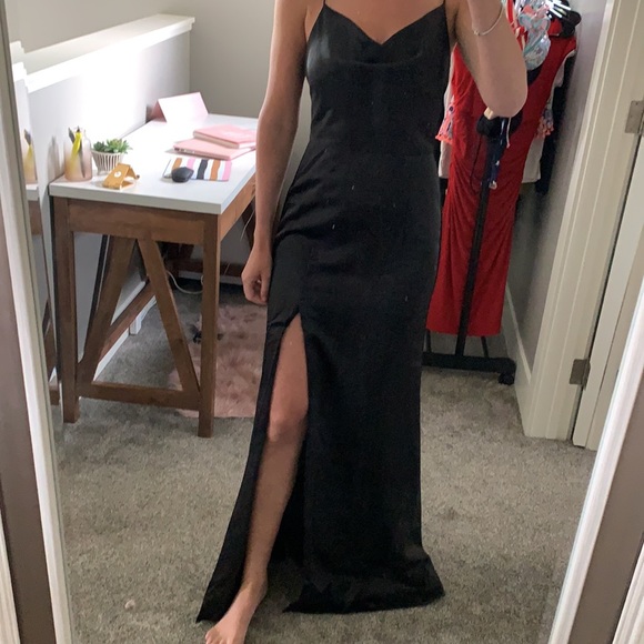 Amsale Bella Bridesmaids Chloe dress black fluid satin size 6 - Picture 5 of 12